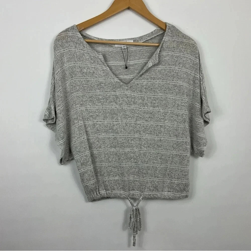 Jack By BB Dakota V Neck Tie Waist Shirt Size XS